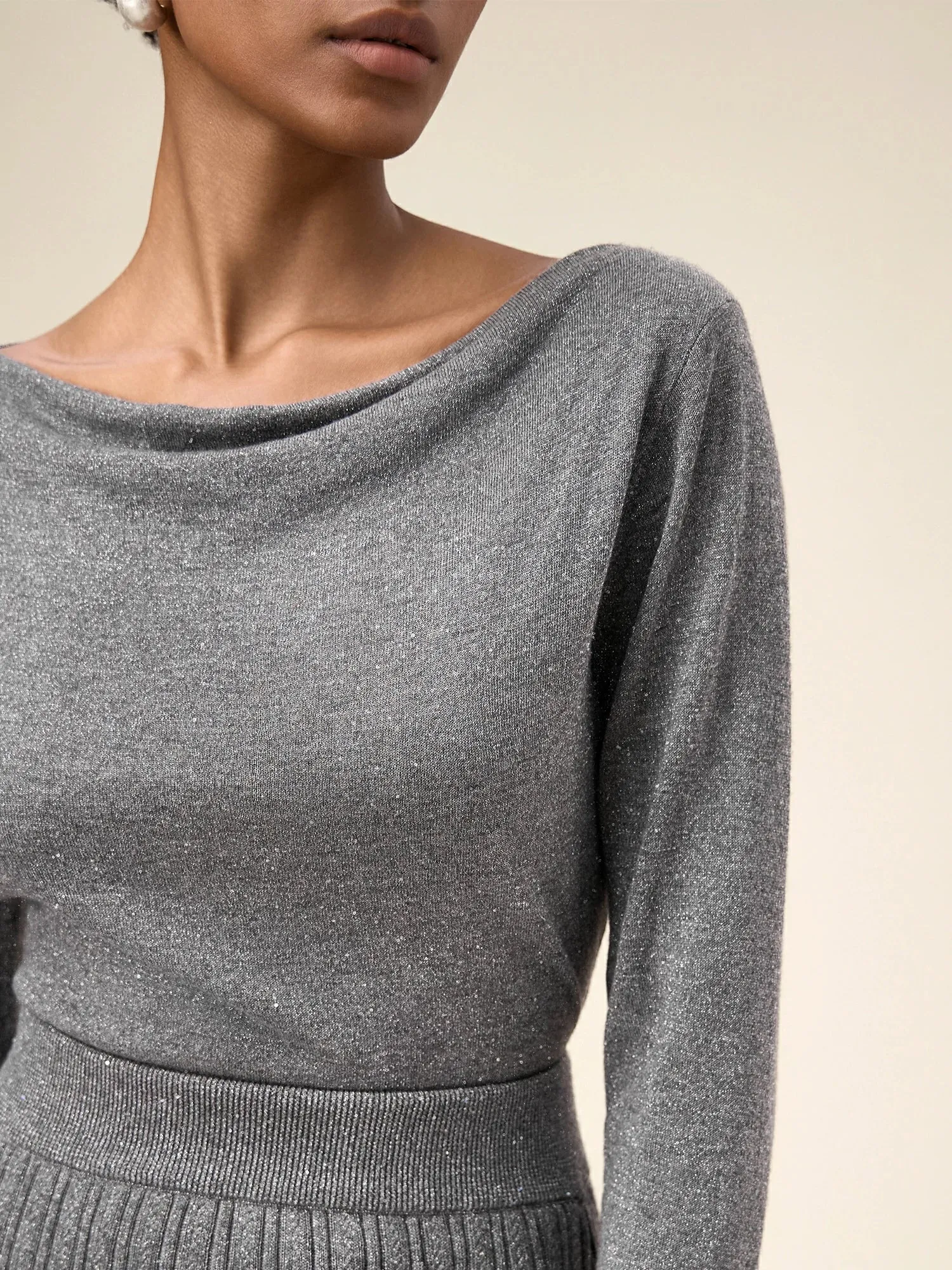 Amoretu Women's Wool Irregular Collar Gold Silver Yarn Knitted Sweater