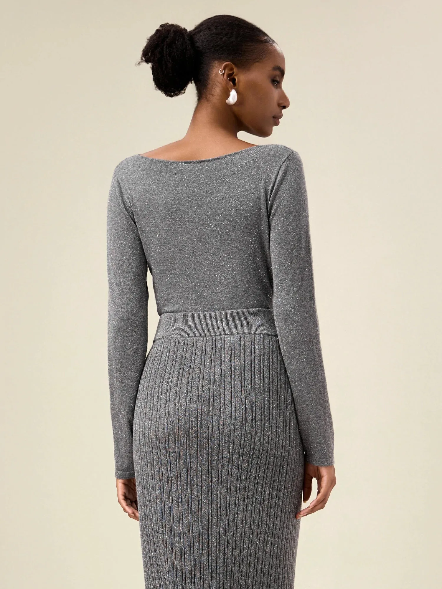 Amoretu Women's Wool Irregular Collar Gold Silver Yarn Knitted Sweater