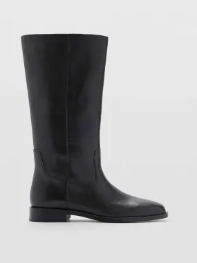 Leather high-leg boots