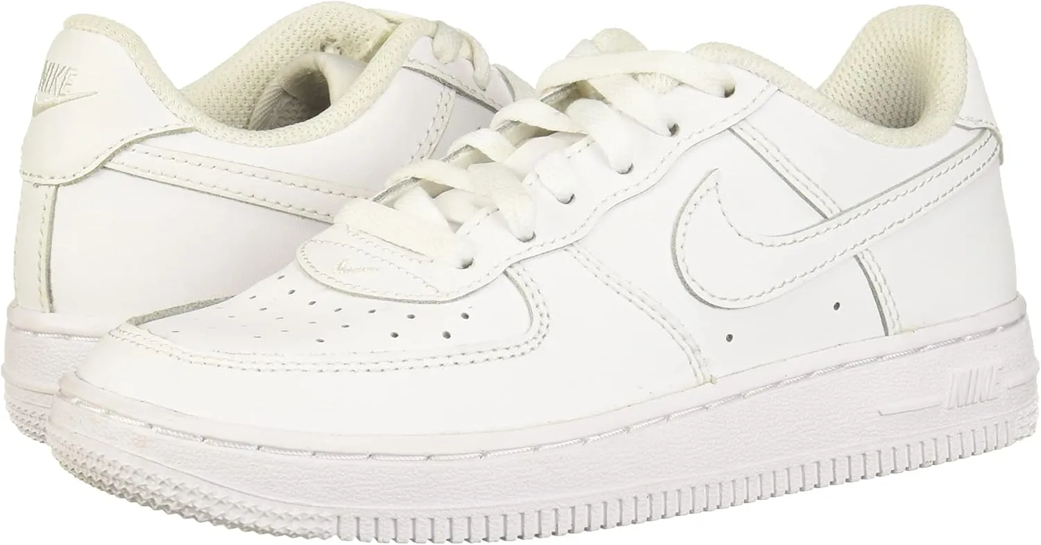 Nike Men's Basketball Shoe